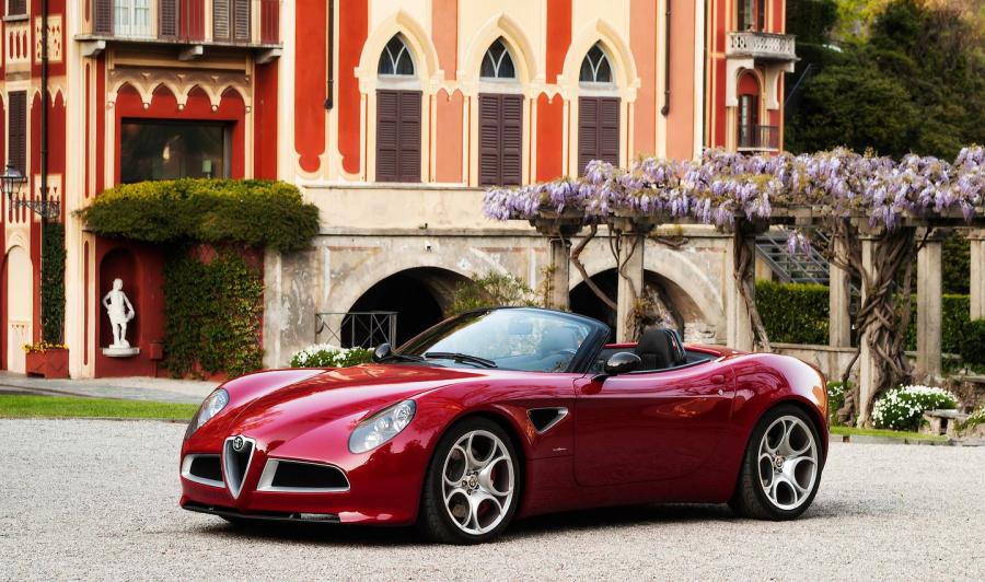  Alfa Romeo 8C Spider Concept 2005 года  (фото 1 из 4)